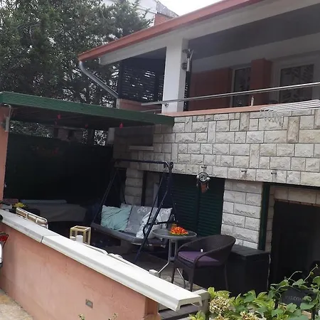 - Diklo 12854d Apartment *