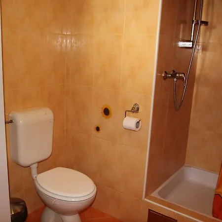 - Diklo 12854d * Zadar