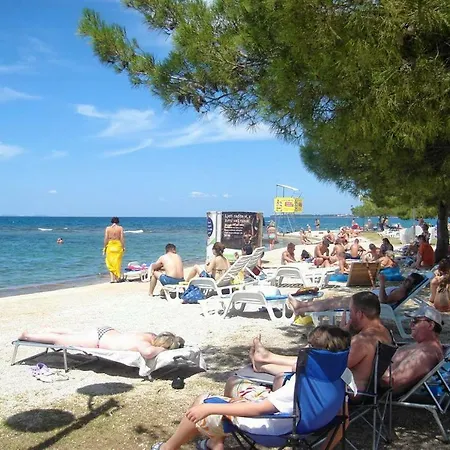 - Diklo 12854d * Zadar